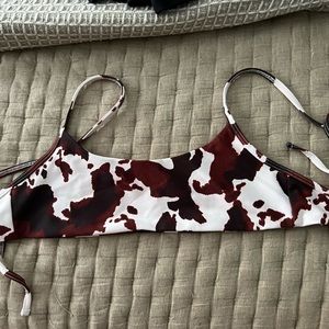 Skatie adult medium cow print bathing suit top